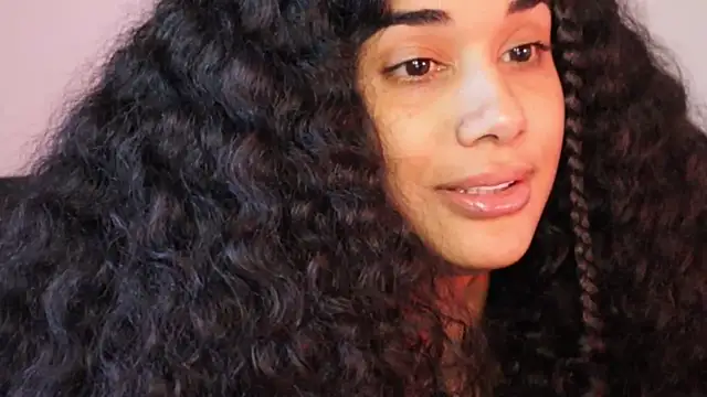 Snapshot of Mysensualbrunette1 chatting on 01/29/25, 10:43 Mysensualbrunette1 online show from 01/29/25, 10:43