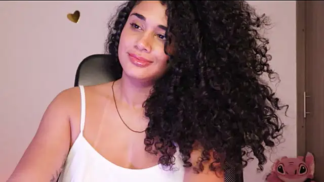 Snapshot of Mysensualbrunette1 chatting on 02/11/25, 08:15 Mysensualbrunette1 online show from 02/11/25, 08:15