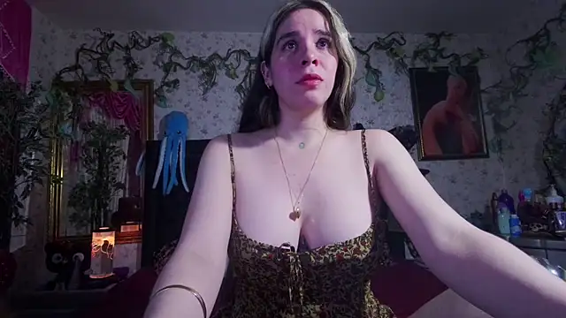 Elizabeth77  online show from 10/06/25, 11:18