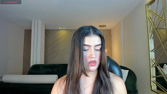 Snapshot of PaulinaSantos_ chatting on 06/09/26, 07:25 PaulinaSantos online show from 06/09/26, 07:25