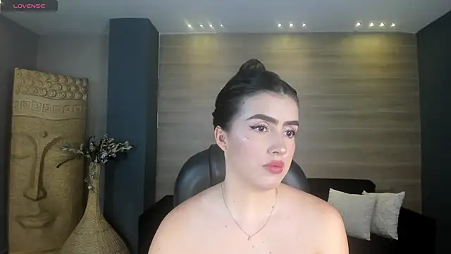 Snapshot of PaulinaSantos_ chatting on 06/25/26, 06:56 PaulinaSantos online show from 06/25/26, 06:56