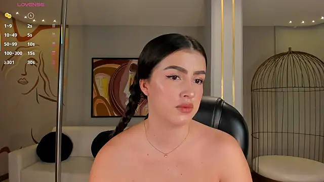 Snapshot of PaulinaSantos_ chatting on 07/08/26, 07:29 PaulinaSantos online show from 07/08/26, 07:29