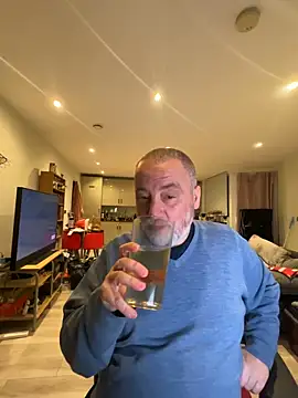 LondonTeffy online show from 03/26/26, 10:15