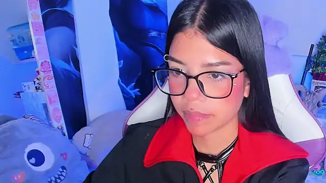 Snapshot of cutestephuwu chatting on 03/11/25, 04:21 cutestephuwu online show from 03/11/25, 04:21