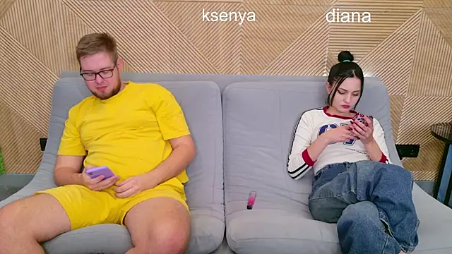 Ksenny online show from 10/03/25, 11:18