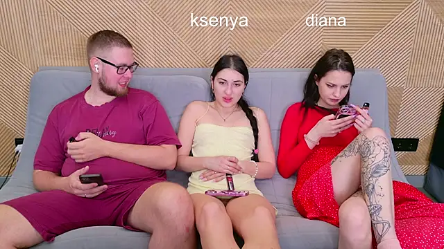 Ksenny online show from 05/15/26, 06:42
