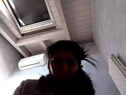 kamillytransex online show from 02/05/26, 11:15