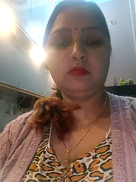 Snapshot of Dianaa9 chatting on 02/14/25, 07:28 Dianaa9 online show from 02/14/25, 07:28