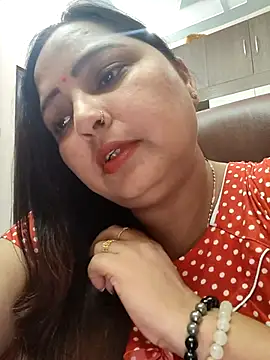 Snapshot of Dianaa9 chatting on 03/12/25, 04:56 Dianaa9 online show from 03/12/25, 04:56