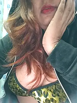 Dianaa9 online show from 12/17/25, 06:52