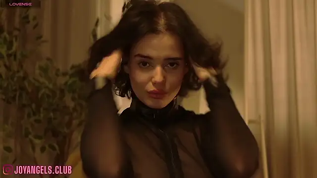 SophieCharm online show from 03/28/26, 08:47