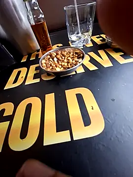 Snapshot of Exhibitionist1508 chatting on 09/13/25, 05:40 Exhibitionist1508 online show from 09/13/25, 05:40