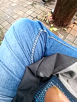 Snapshot of Exhibitionist1508 chatting on 09/21/25, 05:20 Exhibitionist1508 online show from 09/21/25, 05:20