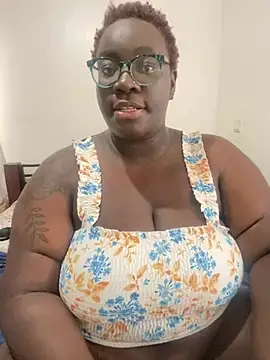 Toomuch Squirt online show from 03/17/26, 04:06