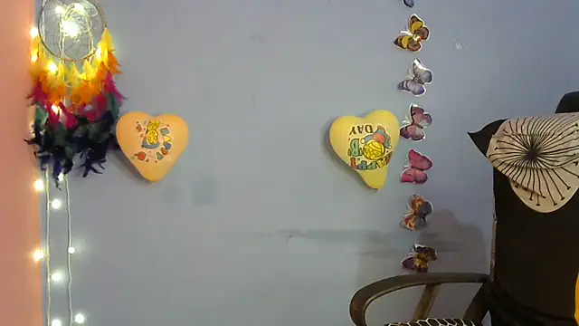 Black cat cutie online show from 12/11/24, 03:45