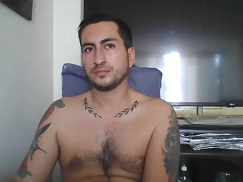 Snapshot of JasonGray96 chatting on 06/17/26, 05:25 JasonGray96 online show from 06/17/26, 05:25