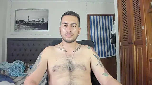 Snapshot of JasonGray96 chatting on 06/26/26, 06:23 JasonGray96 online show from 06/26/26, 06:23