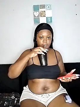 Snapshot of TheDoubleTrouble18xxx chatting on 03/12/25, 08:20 TheDoubleTrouble18xxx online show from 03/12/25, 08:20