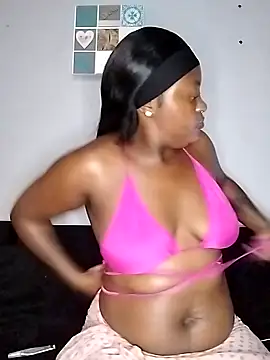 Snapshot of TheDoubleTrouble18xxx chatting on 03/20/25, 08:08 TheDoubleTrouble18xxx online show from 03/20/25, 08:08