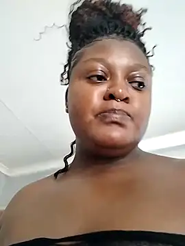 Snapshot of TheDoubleTrouble18xxx chatting on 09/15/25, 09:20 TheDoubleTrouble18xxx online show from 09/15/25, 09:20