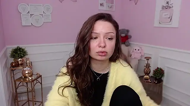 LucySkilar online show from 02/23/26, 05:27