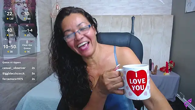 Snapshot of MaturePure chatting on 01/23/25, 02:33 MaturePure online show from 01/23/25, 02:33