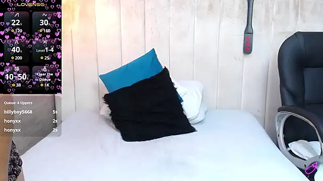 Snapshot of MaturePure chatting on 01/24/25, 12:20 MaturePure online show from 01/24/25, 12:20