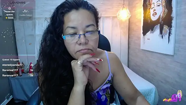 Snapshot of MaturePure chatting on 01/30/25, 10:40 MaturePure online show from 01/30/25, 10:40