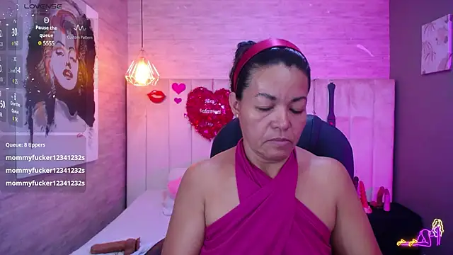 Snapshot of MaturePure chatting on 02/10/25, 11:13 MaturePure online show from 02/10/25, 11:13