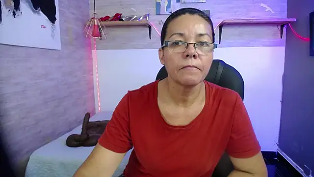 Snapshot of MaturePure chatting on 10/16/25, 09:27 MaturePure online show from 10/16/25, 09:27