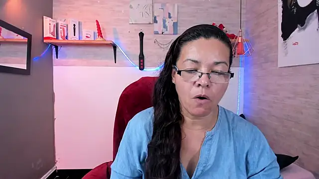 Snapshot of MaturePure chatting on 12/02/25, 07:42 MaturePure online show from 12/02/25, 07:42