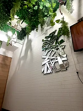 tamarabigass1 online show from 11/09/25, 06:01