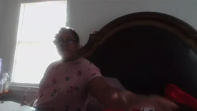 ebonyred online show from 04/10/26, 01:38