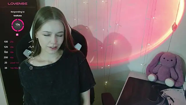Snapshot of amelia_sweeti chatting on 12/05/24, 11:18 amelia sweeti online show from 12/05/24, 11:18