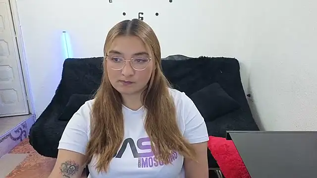  sweetcarla online show from 05/13/26, 05:21
