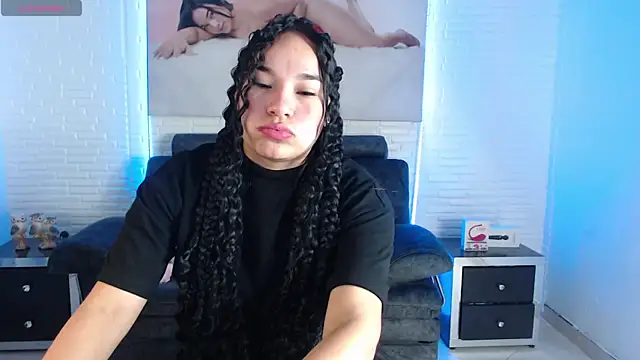 Snapshot of Lolitta_xxx chatting on 03/04/26, 12:27 Lolitta xxx online show from 03/04/26, 12:27