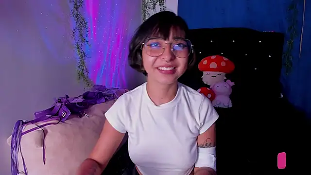 arysUwU online show from 02/15/25, 08:11