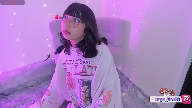 arysUwU online show from 04/17/26, 02:14