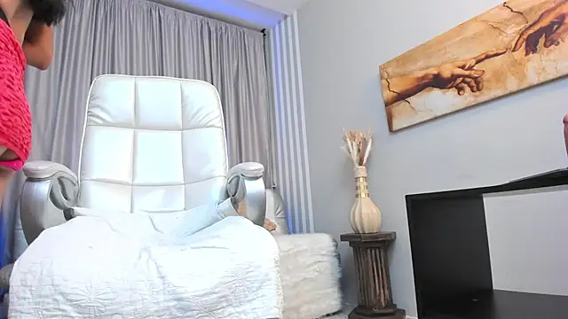 Snapshot of mariiana_murillo01 chatting on 03/02/25, 01:38 mariiana murillo01 online show from 03/02/25, 01:38