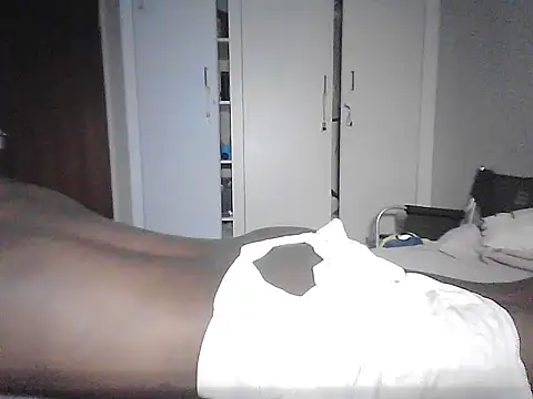 leebag1 online show from 01/17/26, 09:29