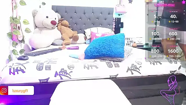 Pocahontaslovex online show from 12/05/24, 12:30