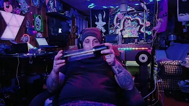 tayshie online show from 02/13/26, 09:11