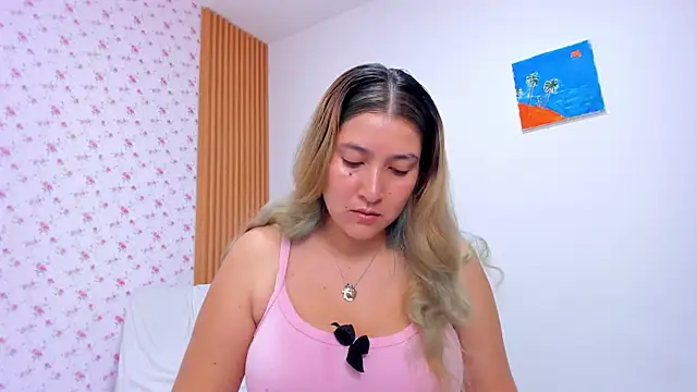 Soyqueen online show from 04/17/26, 03:20