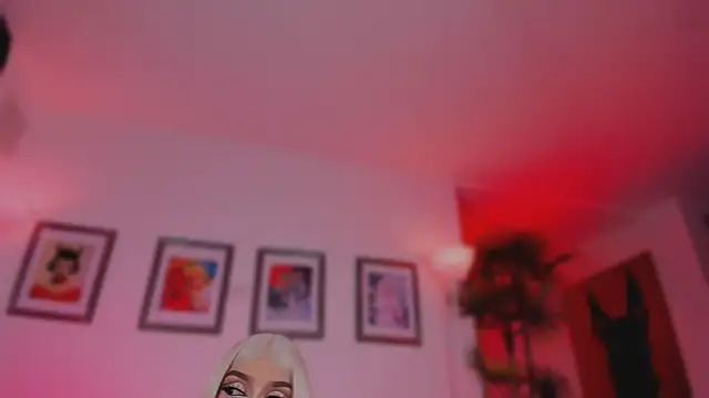 Taylor  foxxx online show from 05/15/26, 07:26
