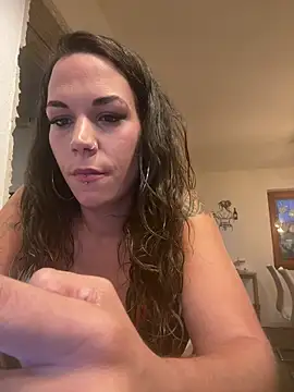 Snapshot of Lady_Knaller chatting on 06/14/26, 07:49 Lady Knaller online show from 06/14/26, 07:49