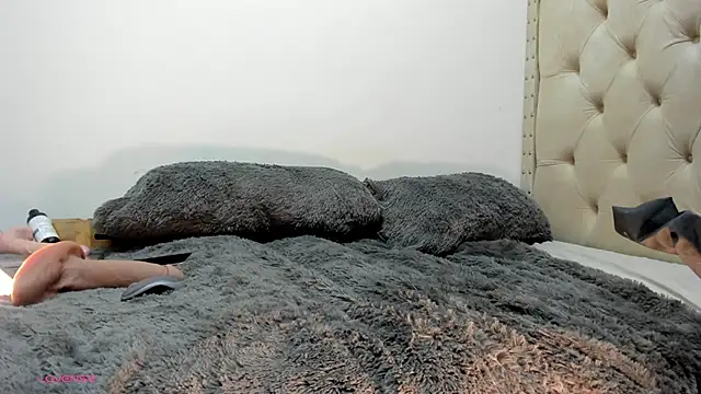 Deisy Torres online show from 11/27/25, 02:52