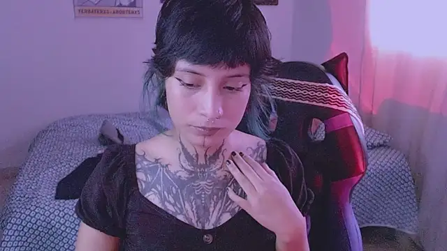 Snapshot of _Apola_77 chatting on 12/09/24, 10:20 Apola 77 online show from 12/09/24, 10:20