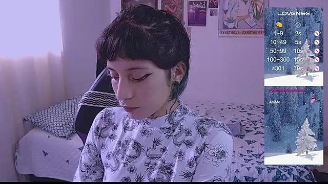 Snapshot of _Apola_77 chatting on 12/18/24, 07:52 Apola 77 online show from 12/18/24, 07:52