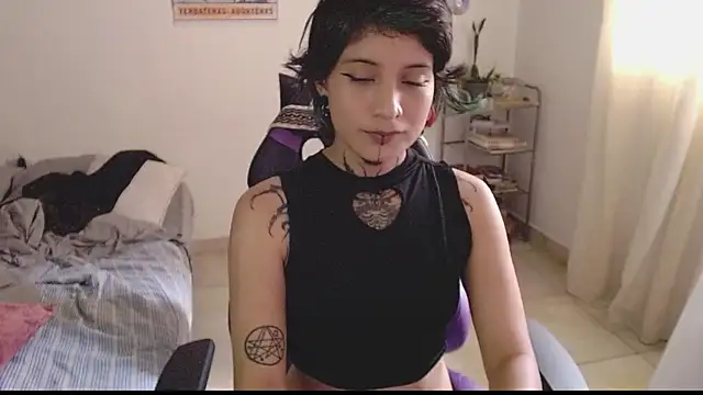 Snapshot of _Apola_77 chatting on 01/16/25, 07:52 Apola 77 online show from 01/16/25, 07:52