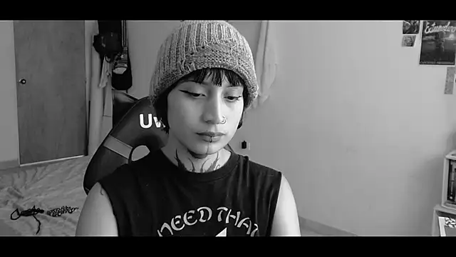 Snapshot of _Apola_77 chatting on 03/14/25, 09:32 Apola 77 online show from 03/14/25, 09:32